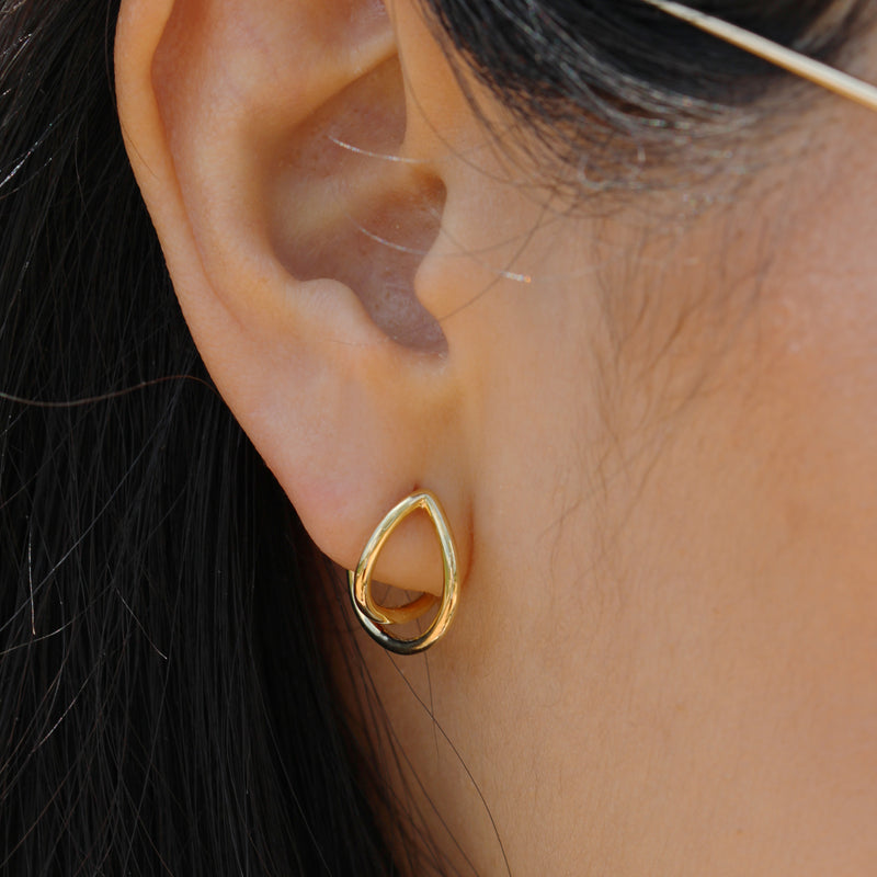 Sculptural wire Hoop earrings