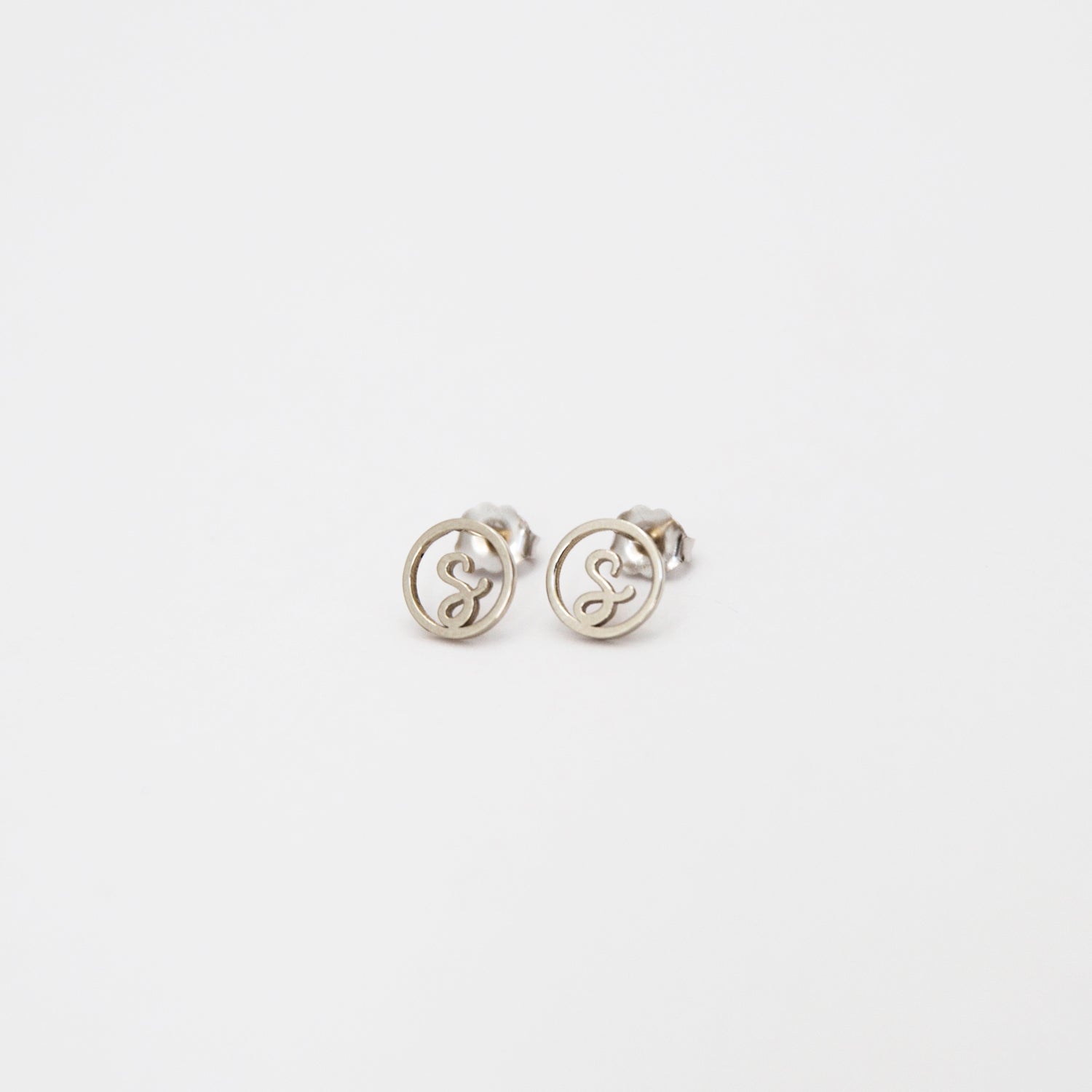 Love Letter Disc Earrings - Easter Ahn Design