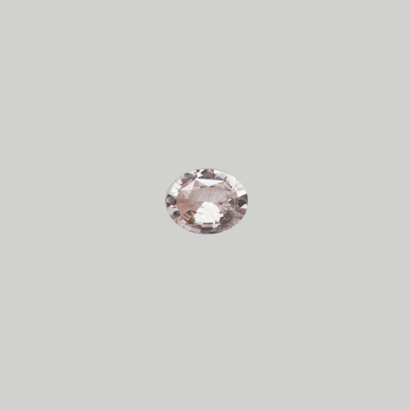 1.43 ctw Light champagne tourmaline